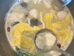 -汤宴·参须肚包鸡(南京路店)
