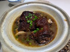 -老码头黑皮肘子锅包肉(赣水路店)