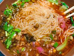 -八月美食小馆(银泰城总店)