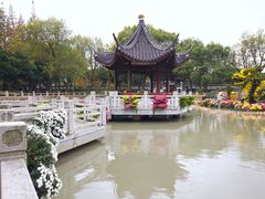 -汇龙潭