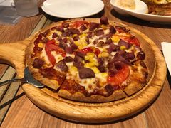 经典鲜茄培根披萨-玛格萝妮(汇智国际商业中心店)