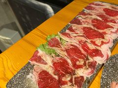 牛五花-那胡同里的小烤肉馆(开发区万达店)