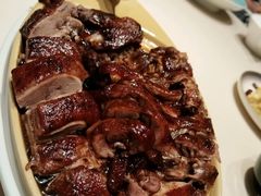 -八府香鸭·啫啫煲(华山路店)