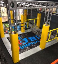 -蹦贝运动中心·蹦床·攀岩·闯关(龙岗店)