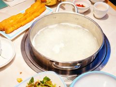 -粤顺渔坊·中山脆肉鲩火锅(清湖店)