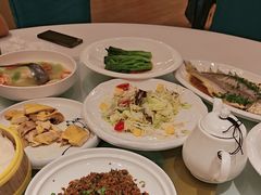 -梦都海鲜酒家(万达广场江桥店)