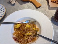 -必胜客(尹山湖歌林公园店)