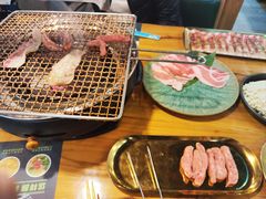 -合易泓烤肉·海肠捞饭(火车站店)