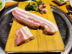 厚切五花肉-唯成•韩国炭火烤肉 유성고기