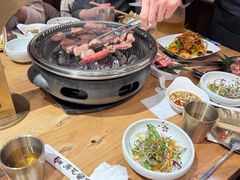 -青瓦餐厅·生鱼片·韩园烤肉(西塔店)