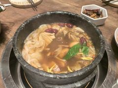 -蘑界·野生菌火锅(深业上城店)