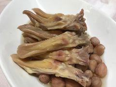 -品悦酒店(三林古镇店)