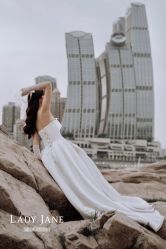 -Lady  Jane高端婚纱礼服馆