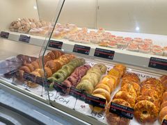 -HOT CRUSH趁热集合·现烤面包(环球港店)