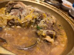 大骨棒炖酸菜-金掌勺·锅包肉(广渠门店)