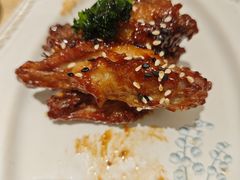 黄金酱烤鸡翅-秘密旅行Bonjour(黑金冠 江南西店)