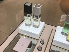 -Chanel(德基广场店)