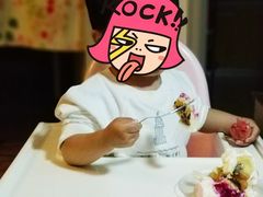 -半勺舒舒生日蛋糕店