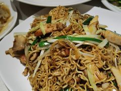 猪扒炒公仔面-香港新发烧腊茶餐厅(书城店)