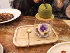 抹茶熔岩蛋糕配香草冰激凌-FLOVIE FLORIST CAFE