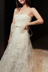 -Vera Wang婚纱礼服旗舰店