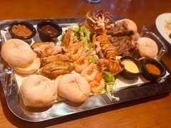 -拉亚汉堡经典餐厅(商城路店)