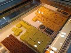 -酥大興·新国潮糕点配茶饮(龙岗万达黑金店)