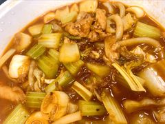 新疆炒米粉-巴扎美食·新疆菜·西域歌舞表演餐厅(新疆大厦店)