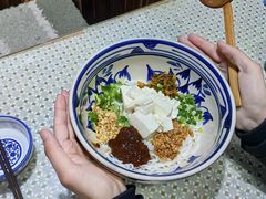 -蜗牛小馆醉乡民谣云南菜(惠新西里店)
