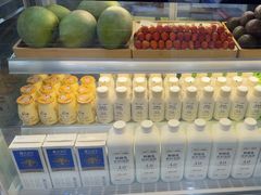 -一只酸奶牛(洪崖洞11楼店)