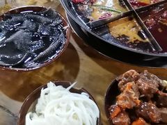 -正南齊北重庆老火锅(光华村直营店)