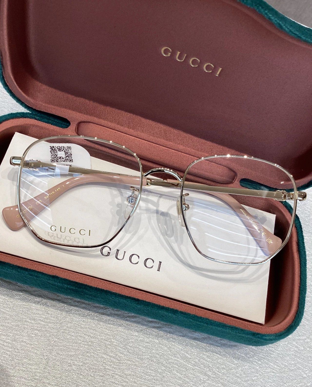 gucci金属光学镜架,潮流必备单品