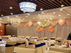 大堂-渔意楼·驰名沙田乳鸽(五羊旗舰店)