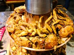 招牌双层蛙锅-沪小二炭火蛙锅(淮海中路美食不夜城店)