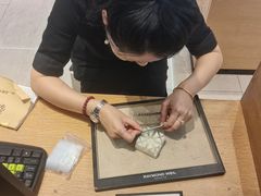 -亨吉利世界名表中心(砂之船奥莱店)