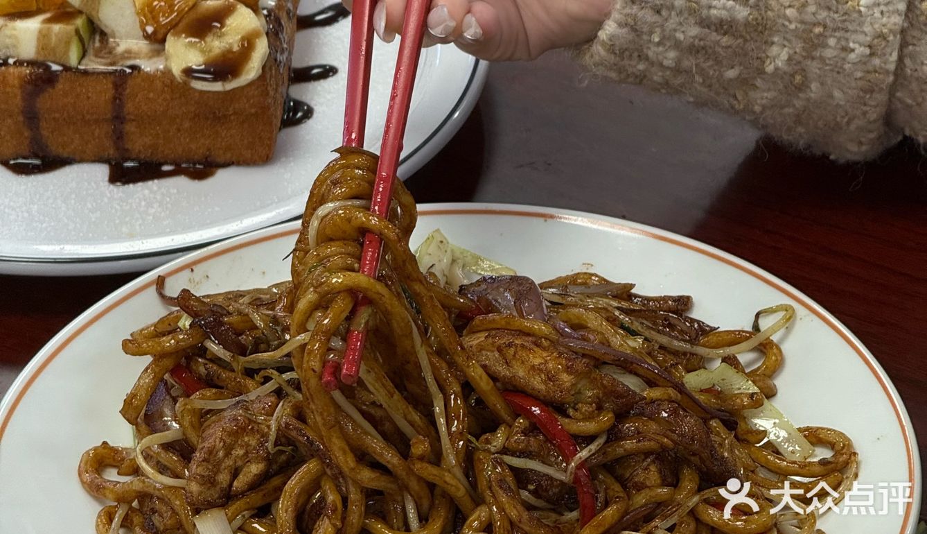 东莞！理工附近茶餐厅！跟着学生哥稳嘢食🥢