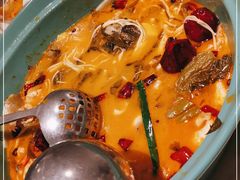 -周渝食惦·酸菜鱼精致川菜(横岗店)