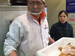 -上海哈尔滨食品厂(汇联商厦店)
