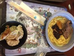 -横琴湾畔餐厅(长隆海洋王国白鲸剧场店)