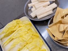 -肖婷姐大铁锅重庆火锅(南湖店)