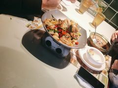 -雍哲港式餐厅(现代广场店)