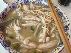 -明呈黄鱼面馆(斜土路店)