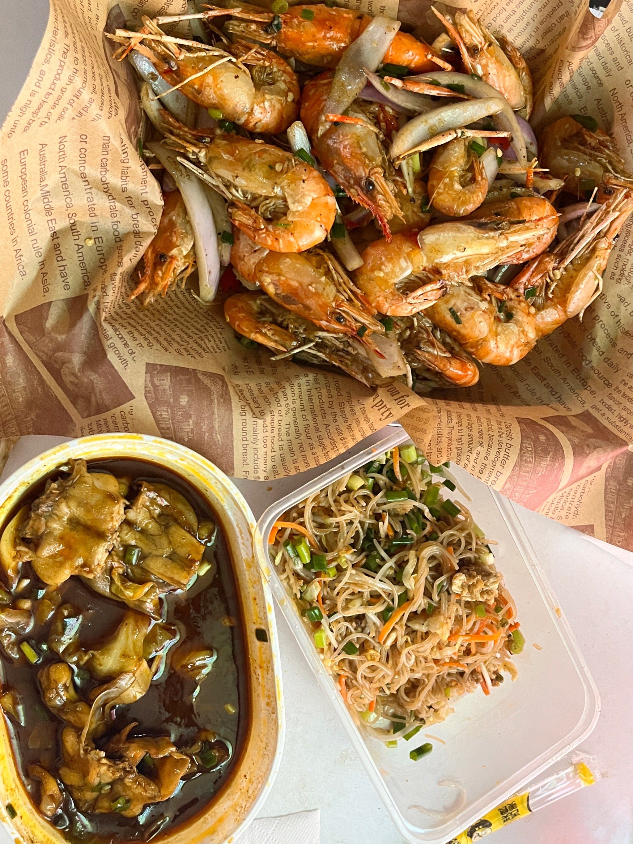 辣卤牛蛙!天天经过的宵夜摊