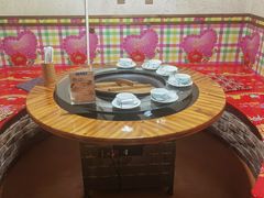 -人民公社铁锅炖·东北菜(卫国道店)