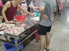 -标记美食新鲜猪杂(兴南大道店)