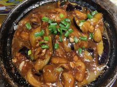 鱼香茄子煲-满园烤鸭·春饼(太原街万达店)