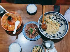 -蜗牛小馆醉乡民谣云南菜(惠新西里店)