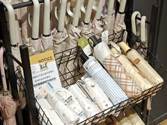 -九木杂物社(东方新天地店)