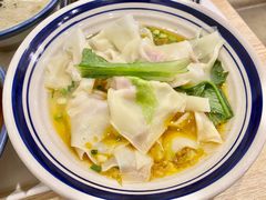骨汤抄手-正南齐北·老街糯米团(洪崖洞店)