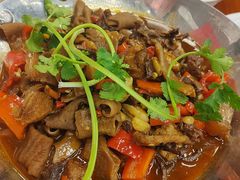 -堂瓦里·33年传统赣菜(第一街区店)